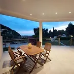 Phoenix Apartments Parga