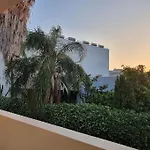 Livas City Relaxing Apartment
