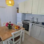 Asterias Apartment