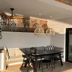 Villa Dimi Private Pool, Sea View & 3 Bedrooms
