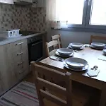 Δ1 - Τα Διαμερίσματα Του Δασκάλου Στα Φιλιατρά