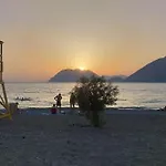 A-Class Apartment,Near The Sea & Patras University