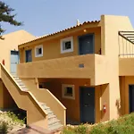 Trypiti Bungalows