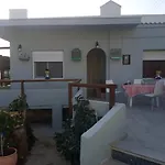Katerina'S Apartments Kini