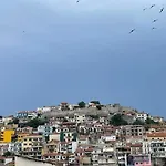 White House Kavala
