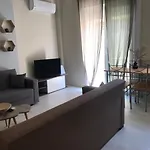 Georgia'S Cozy Rooms #7 City Centre