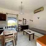 Pirgaki Seaside House