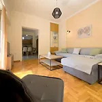 Pafou Cozy 102 Sqm Apt In Athens