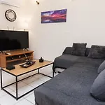 Kallithea Charming New 1Br Apartment