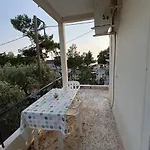 Konstantinos Apartment