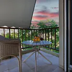 Metro Katechaki 3Bd View Apartm.