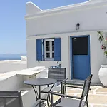 Josephine'S Kardiani House