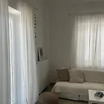 Cozy, Spacious, Newly Renovated Flat In Adamas