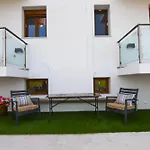 Maria Ireon Apartment 1 With Hot-Tube