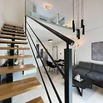 G1 - Stylish Maisonette Near Marina Flisvos
