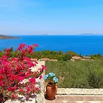 Luxury Villa With Pool Overlooking A Majestic View