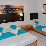 Blue Nest Hotel