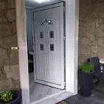 Panos Apartment