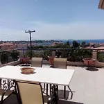 The A Project, Deluxe Suites