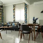 City Chic Apartment