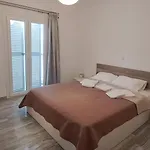 Lila'S Apartment