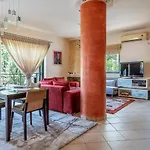 Jacuzzi Apartment - In Athens Riviera