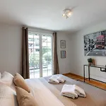 Luxury 3-Bedroom House In Central Glyfada