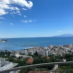 Greek Stay Kva