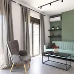 Academy Elegant Apartment #401 / Stunning Terrace