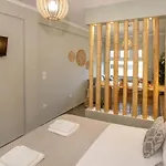 Waikiki Studio In The Center By Ghh
