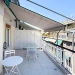 Cosy 2Br Flat Near Ampelokipoi Station & Hospitals