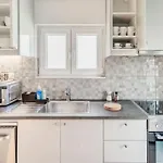 Ladolcevita 1Bd Apartment In The Centre Of Glyfada