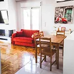 Fully Renovated Apt At N. Kosmos