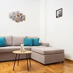 Athens Center Cozy Apartment