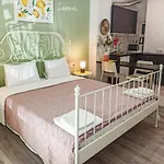 Agorakritou Studio