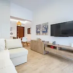 Athens Central Train St. Flat For 4 Pers By Mps
