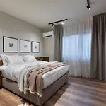 Luxury And Stylish Suites In The Historical Centre