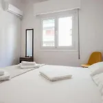 Athens Divas Familia Suite