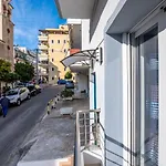 Joyfull Apartment In Piraeus