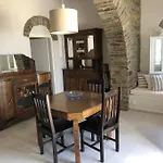 Damaskini'S House