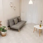 Simplicity Big Apartment