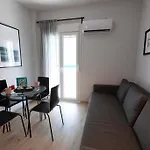 The Brand New House Meets The Ideal Location Apt2