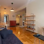 Ippocrates Luxury Apartment