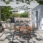 Navi B4 Brand New Studio In Naousa