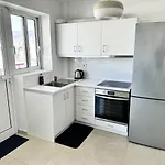 Gtrip Nea Smyrni Floor Apartment 6F