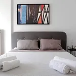 Charming Apartment Near Center