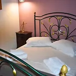 Lila'S Guest House