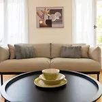 Phaedrus Living: City Center Flat Michalakopoulou