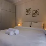 Deluxe Central 2 Bdr Apartment