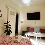 Next To Metro! Bright Apartment With Fully Equipped Kitchen